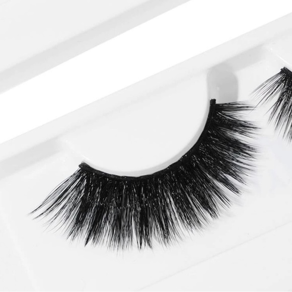 Thick Full False Eyelashes ~ Stsy Wild - Picture 2 of 3